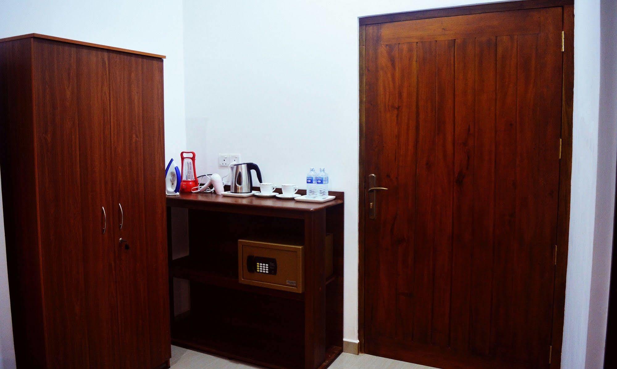Hotel Vacanza Mirissa Ngoại thất bức ảnh