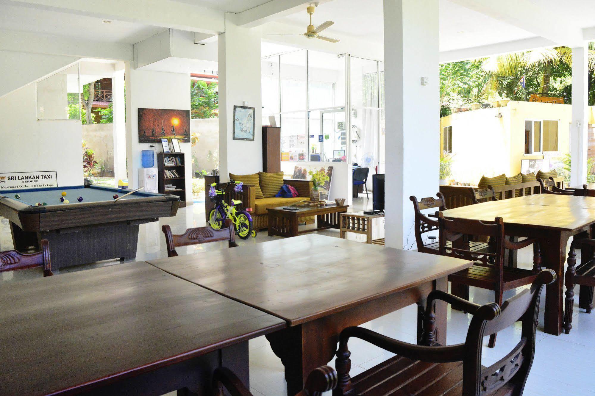 Hotel Vacanza Mirissa Ngoại thất bức ảnh